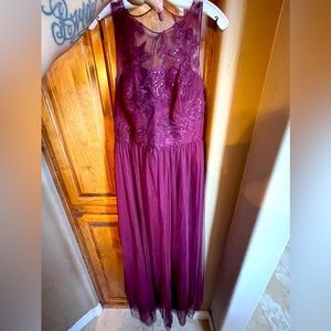 Elegant dress! Size 10 fitted